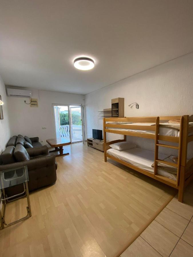 Curani House Apartment Улцин Екстериор снимка
