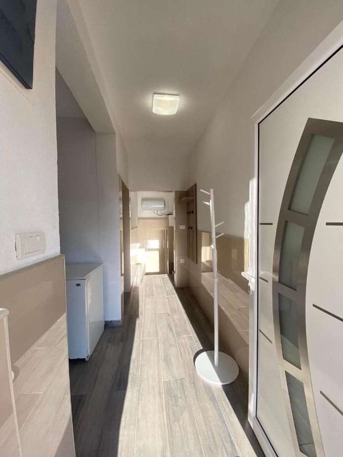 Curani House Apartment Улцин Екстериор снимка