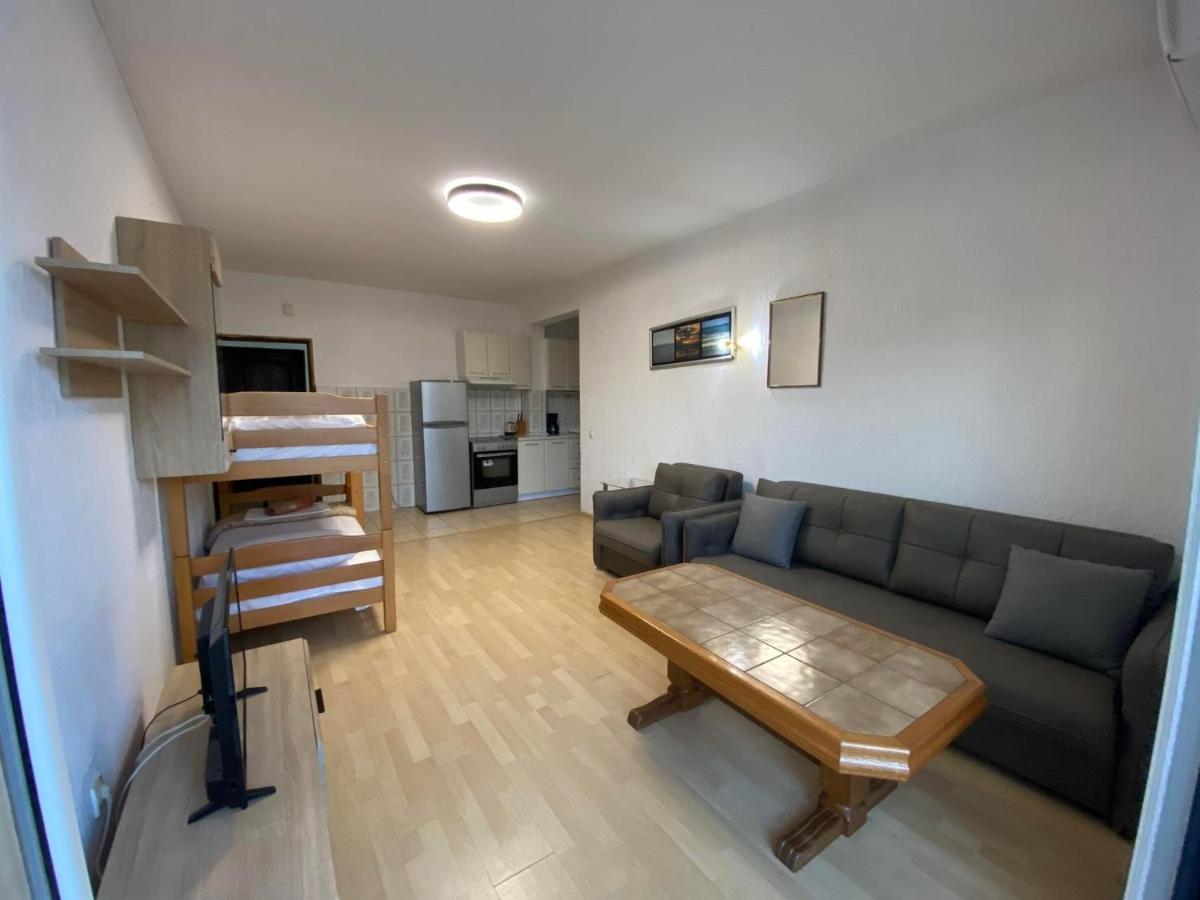 Curani House Apartment Улцин Екстериор снимка