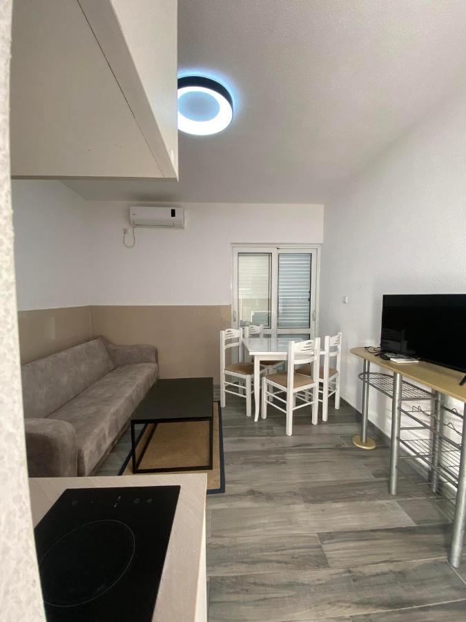 Curani House Apartment Улцин Екстериор снимка